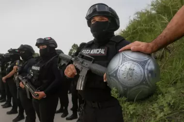 Переодетые в полицейских неизвестные пытались похитить загадочную сферу Буга, которую уфологи считают инопланетной