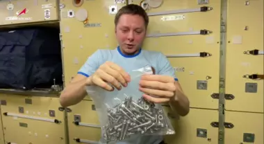 Космонавт Песков рассказал, есть ли у них инструкция при встрече с пришельцами и НЛО